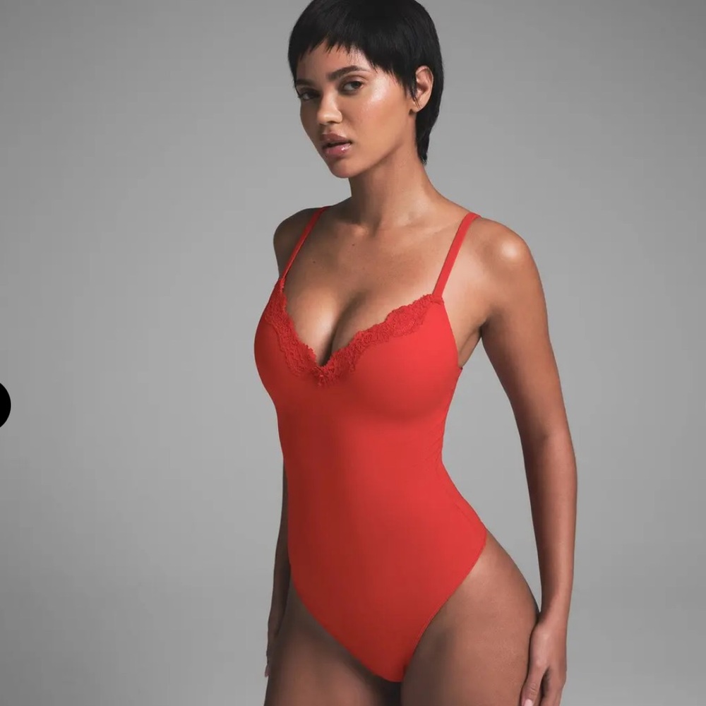 NWT SKIMS Red Lace Trim Bodysuit